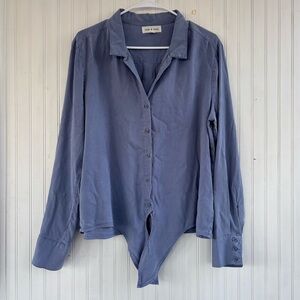 Anthropologie Cloth & Stone Women's V-neck Button Down Tie Front Blouse LARGE